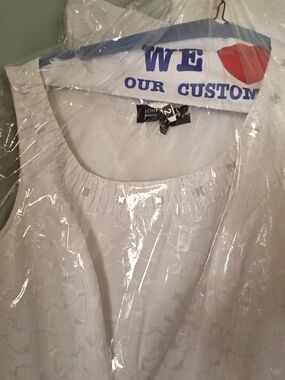 Jones New York White Scoop Neck Embellished Dress